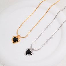 Black Drop Glaze Love Necklace
