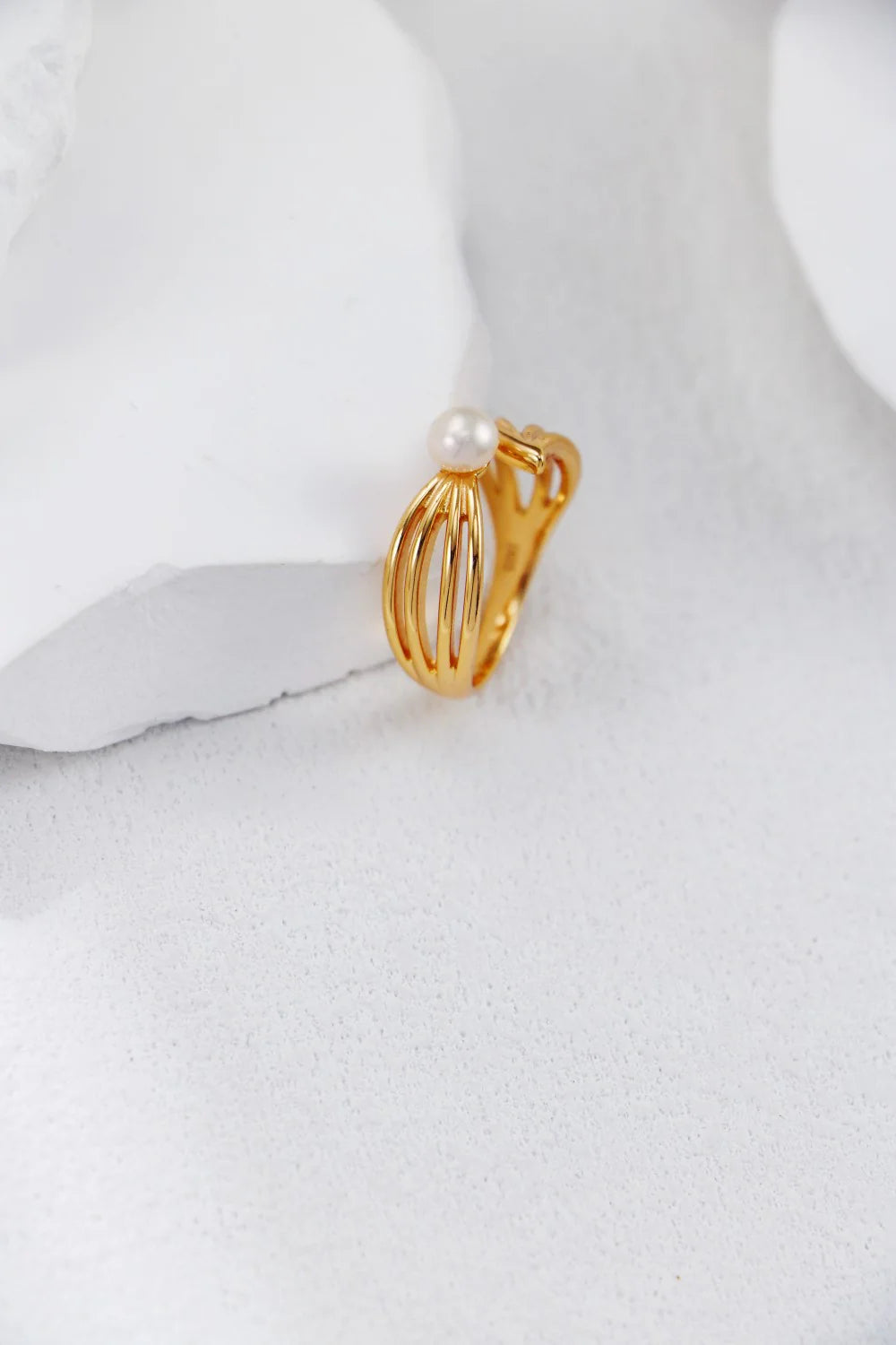 Minimalist Vintage Pearl Ring