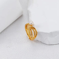 Minimalist Vintage Pearl Ring