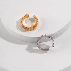 Minimalist Linear Open Ring