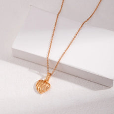 Simple Love Three-Dimensional Hollow Necklace