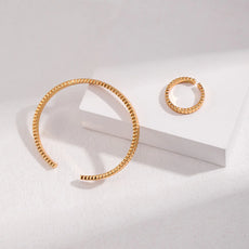 Grid Daily Open Ring