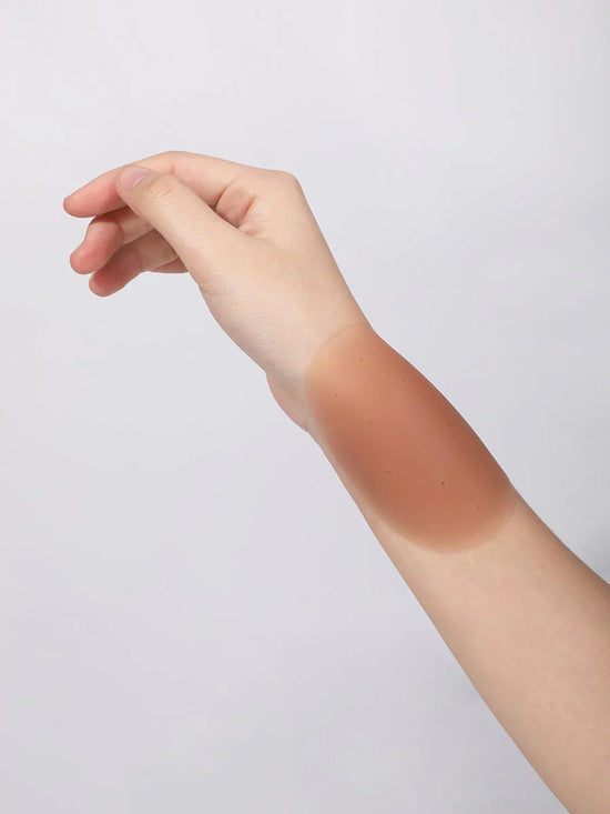  No-Show Adhesive Reusable Nipple Covers for Strapless Dress